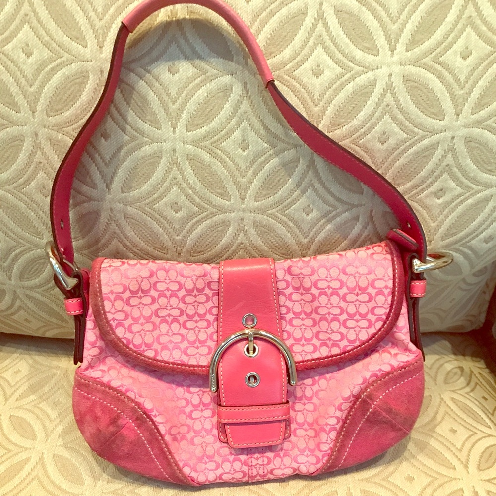 COACH HANDBAG!!